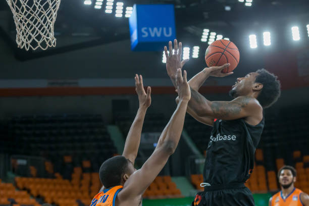 没人期待我 没人期待我